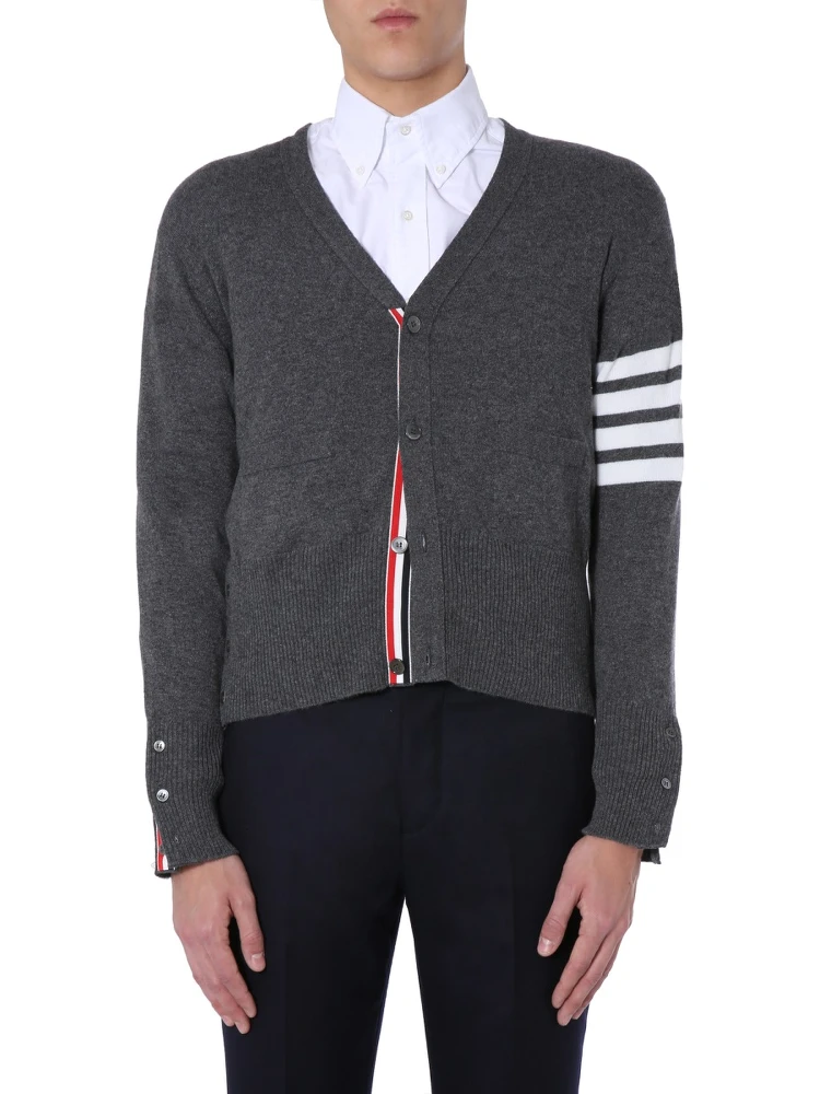 V-NECK CARDIGAN alternative