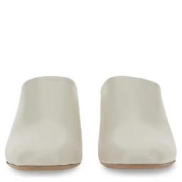 LEATHER SANDAL