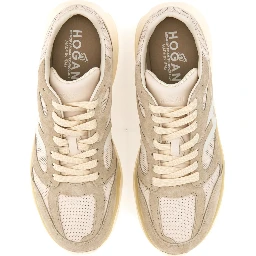 SNEAKER WITH LOGO
