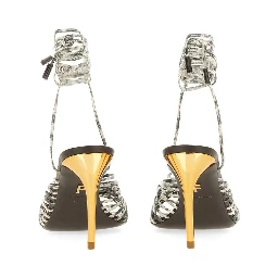 LEATHER SANDAL