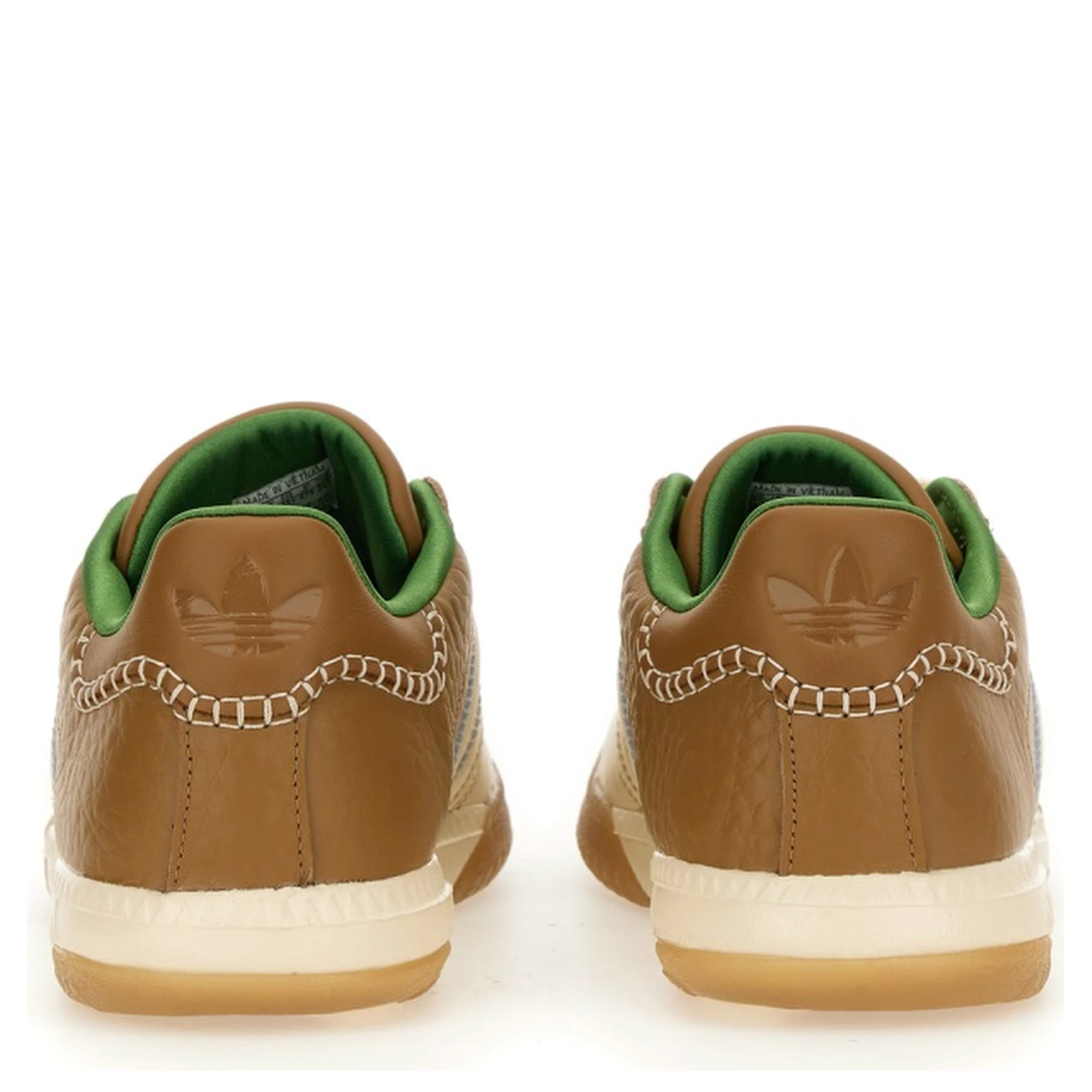 SAMBA SNEAKER.