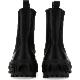 CHELSEA BOOT