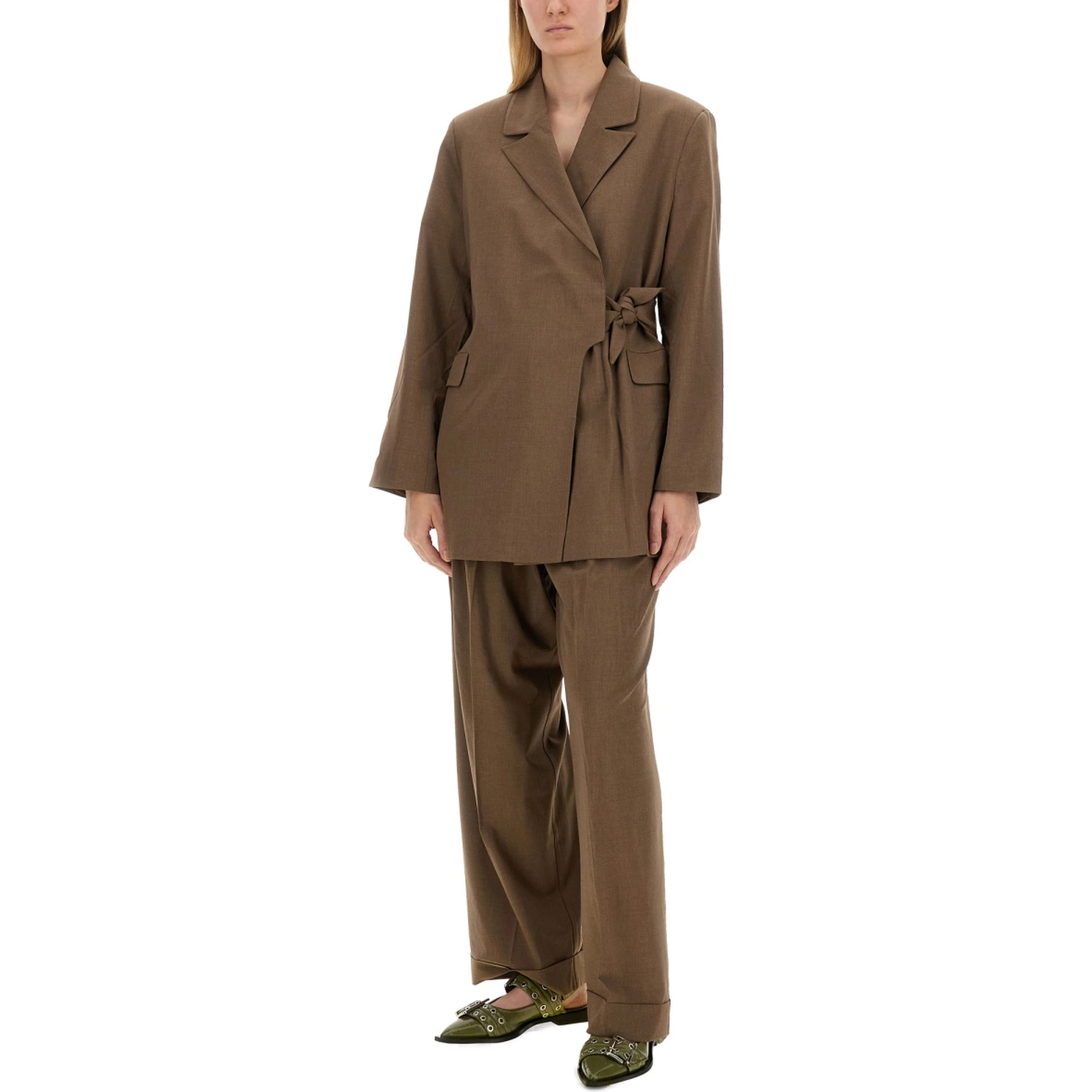 ASYMMETRICAL BLAZER