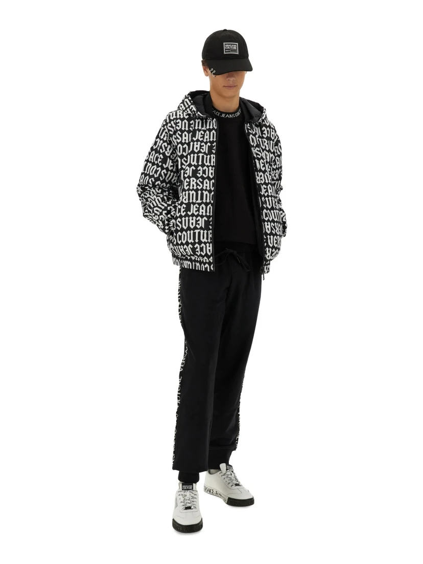 JOGGING PANTS WITH LOGO