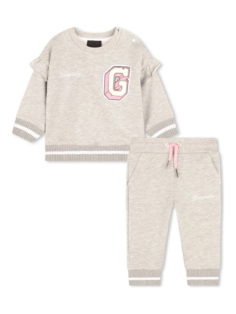JOGGING OUTFIT