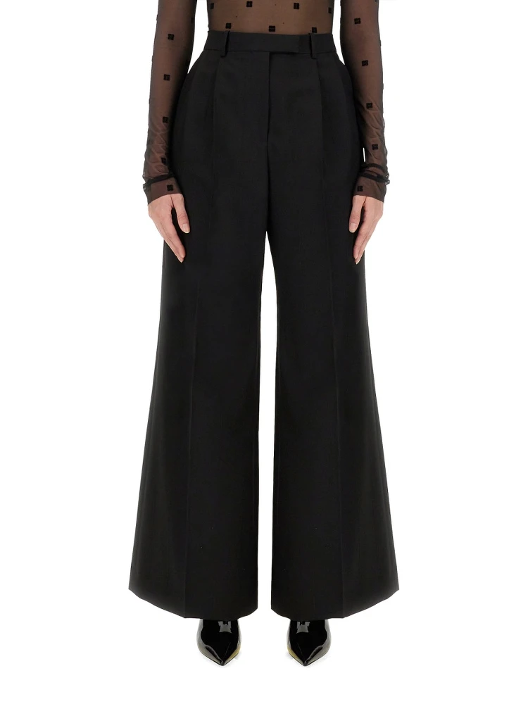 PANTSUIT
