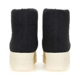 PADDED BOOT