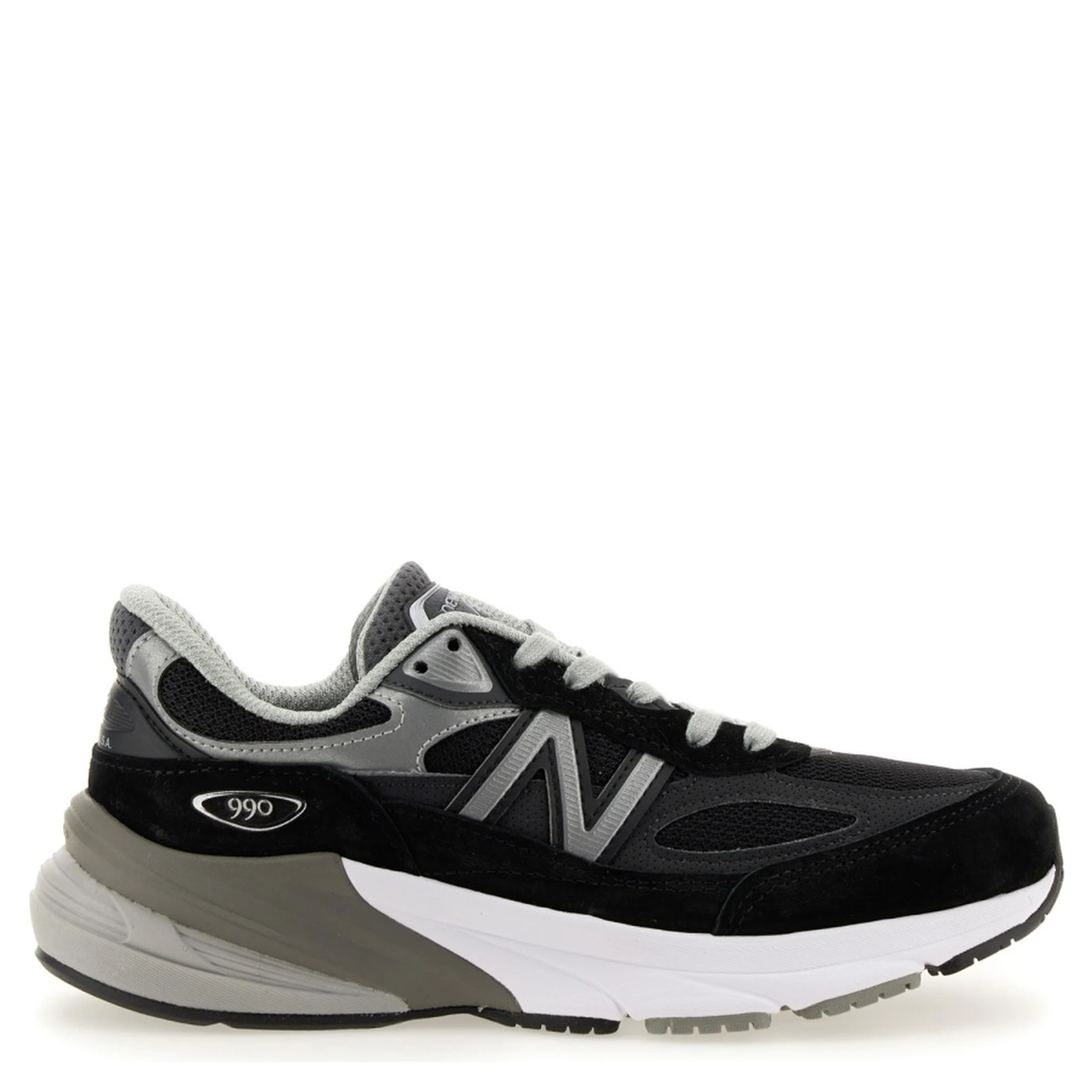 SNEAKER 990v6