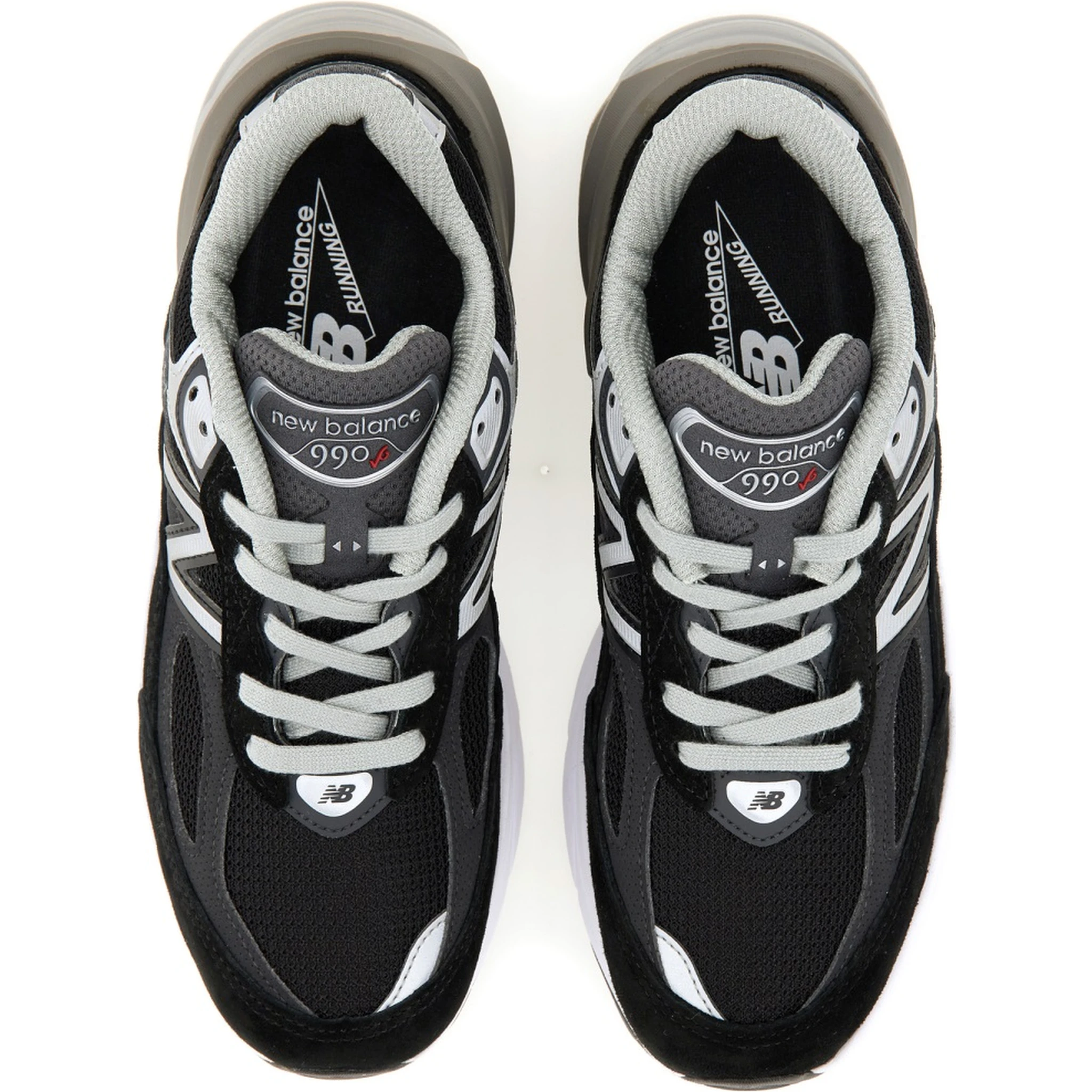 SNEAKER 990v6