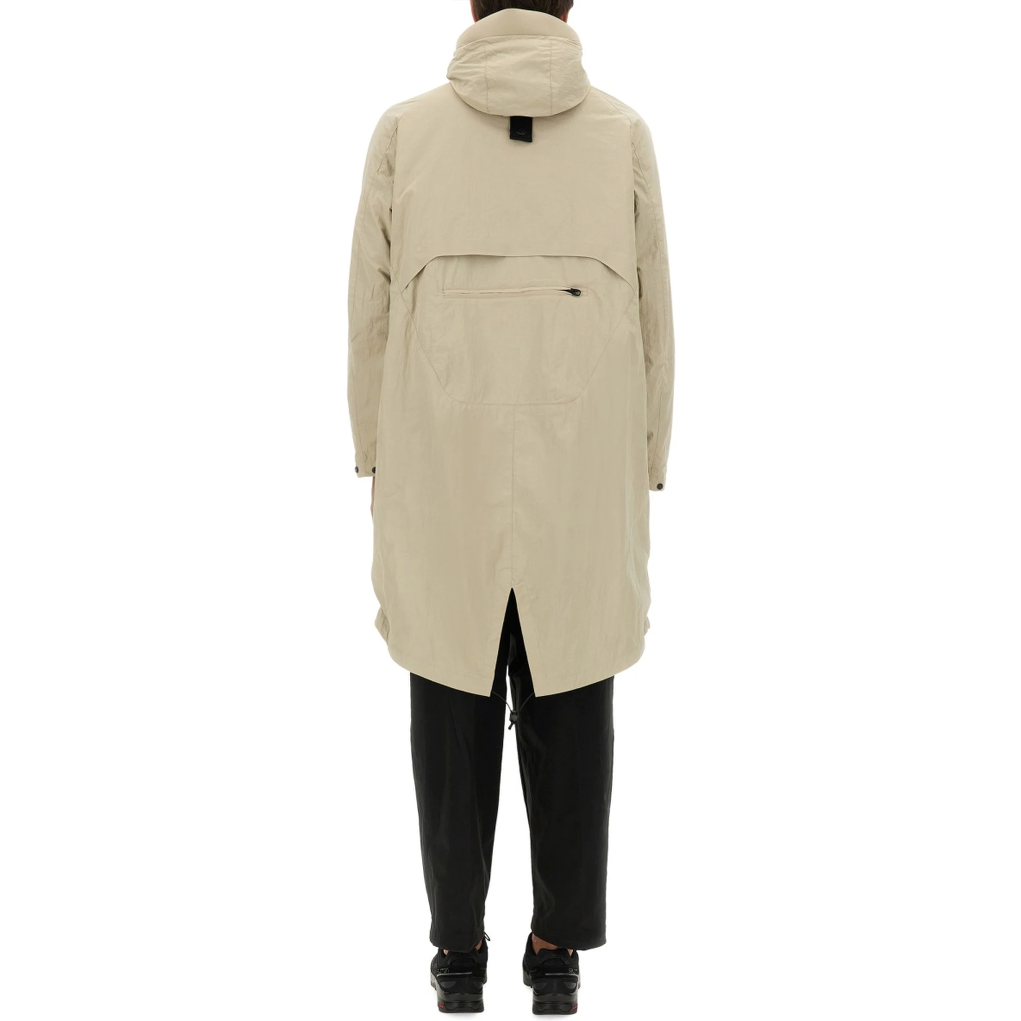NYLON PARKA.