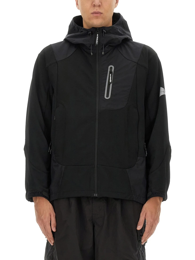 HOODED JACKET