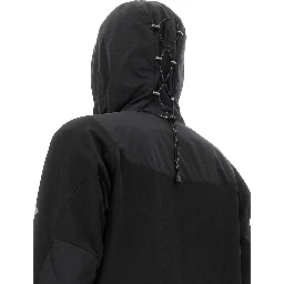 سترة بغطاء رأس