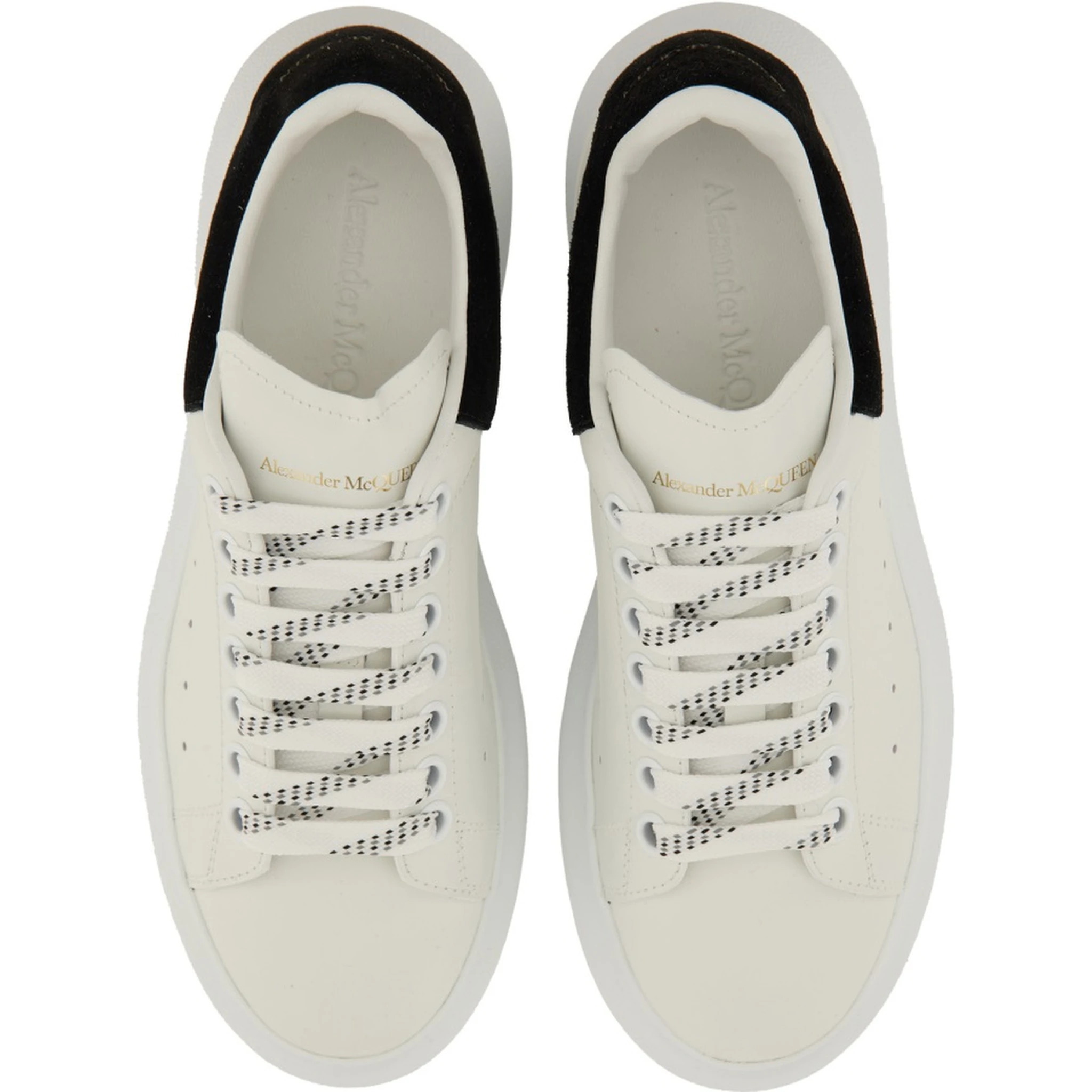 OVERSIZED SNEAKER