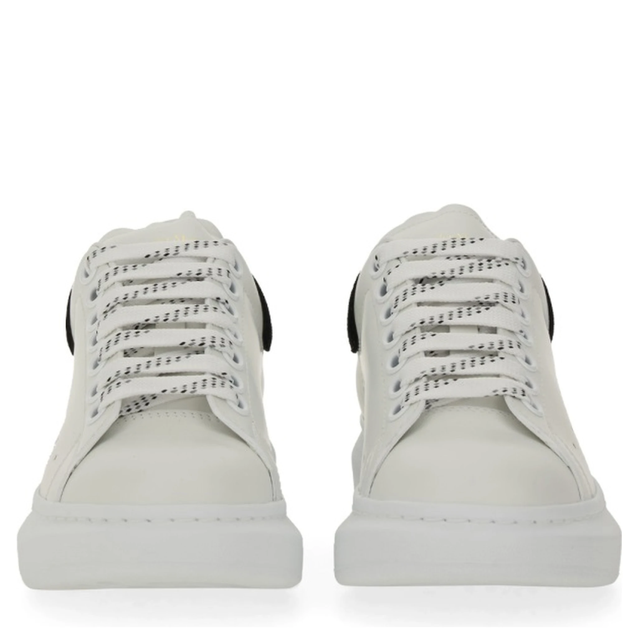 OVERSIZED SNEAKER