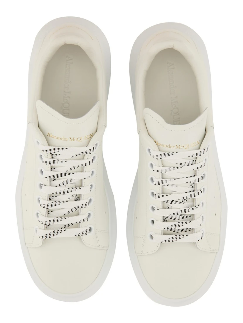 "OVERSIZE" SNEAKERS