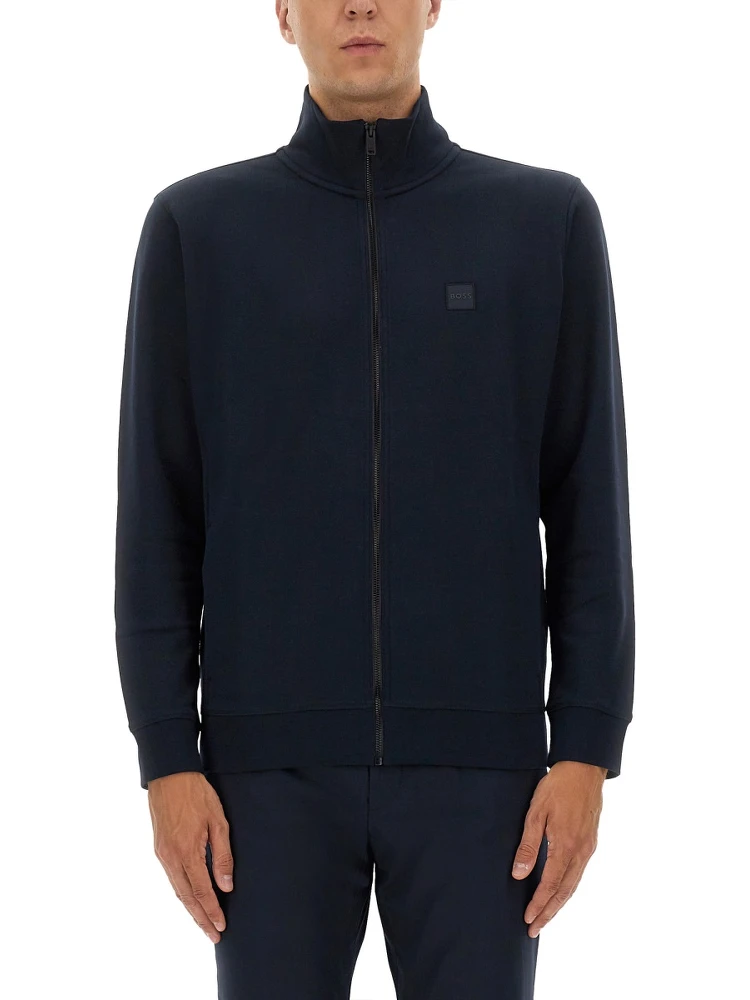 ZIP SWEATSHIRT.