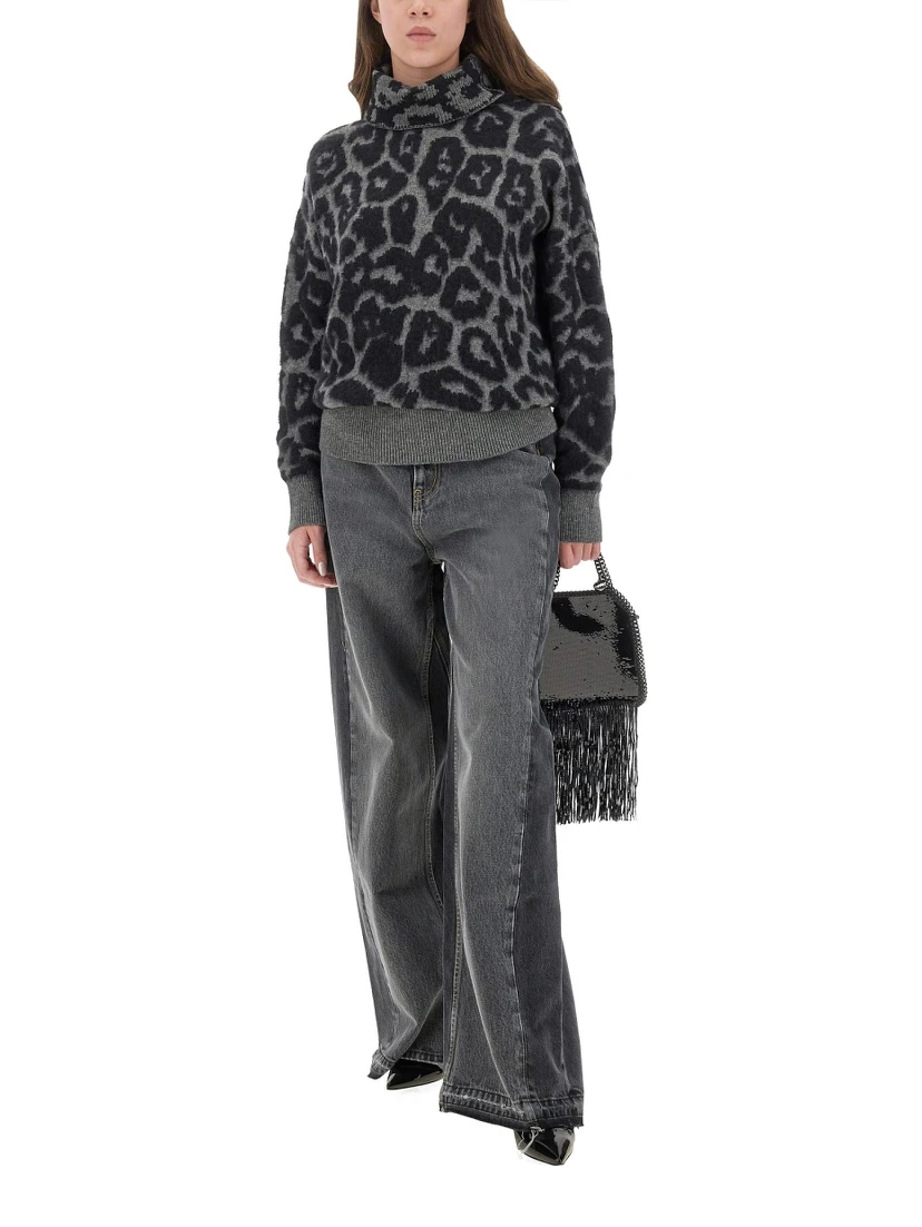 "WIDE LEG" JEANS
