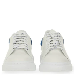 OVERSIZED LEATHER SNEAKER