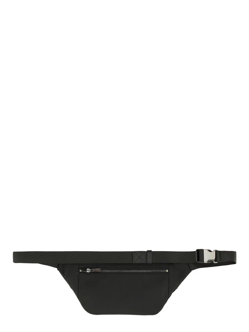POUCH WITH LOGO