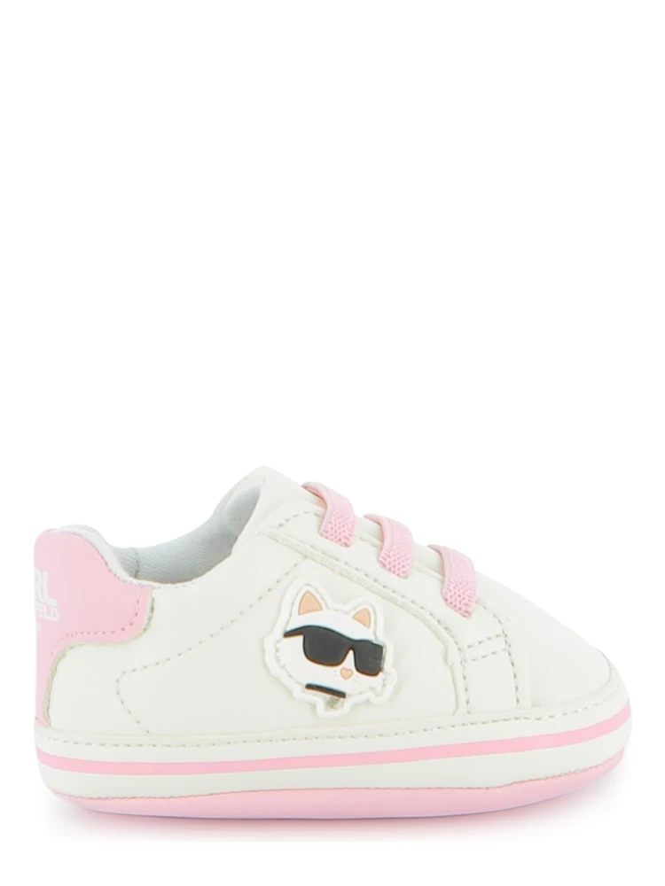 SNEAKER