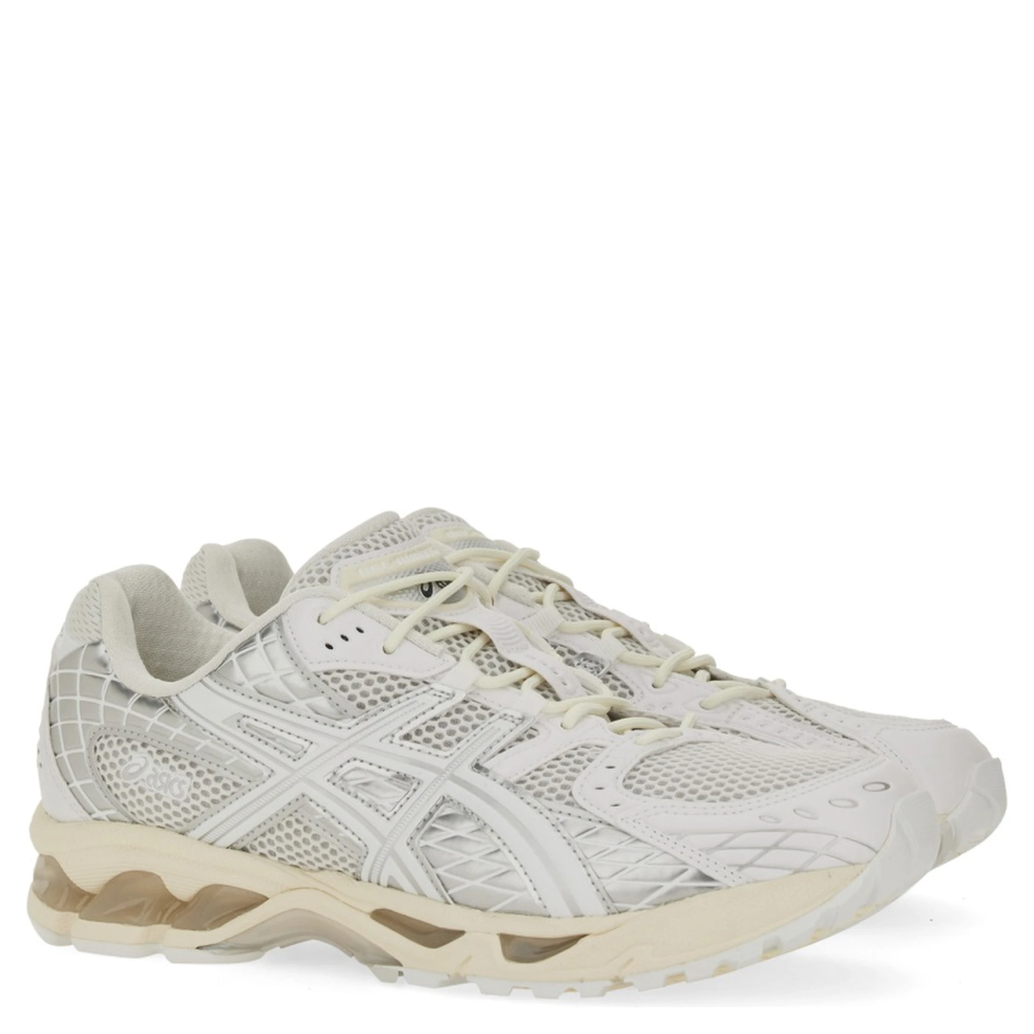 "GEL-NIMBUS 10.1" SNEAKER