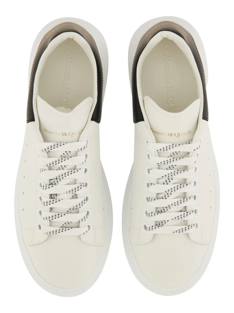 OVERSIZED SNEAKER alternative