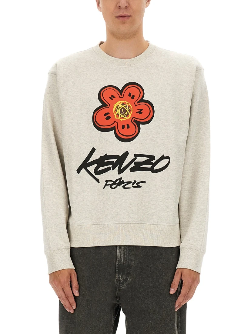 CLASSIC SWEATSHIRT.
