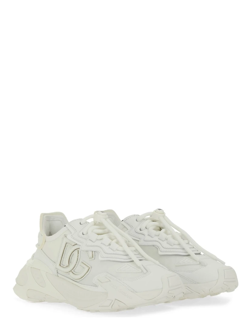 SNEAKER WITH LOGO