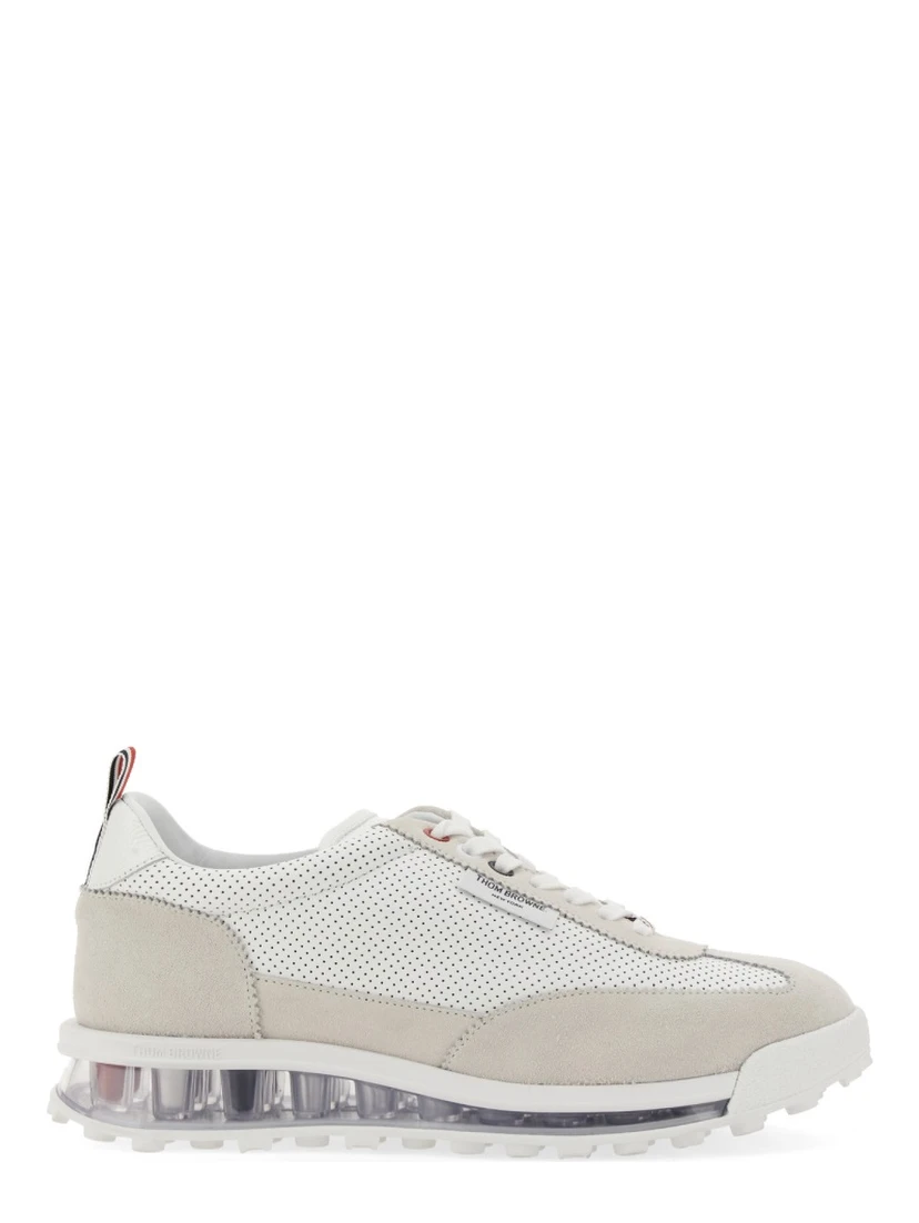 TECH RUNNER SNEAKER