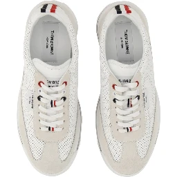 TECH RUNNER SNEAKER