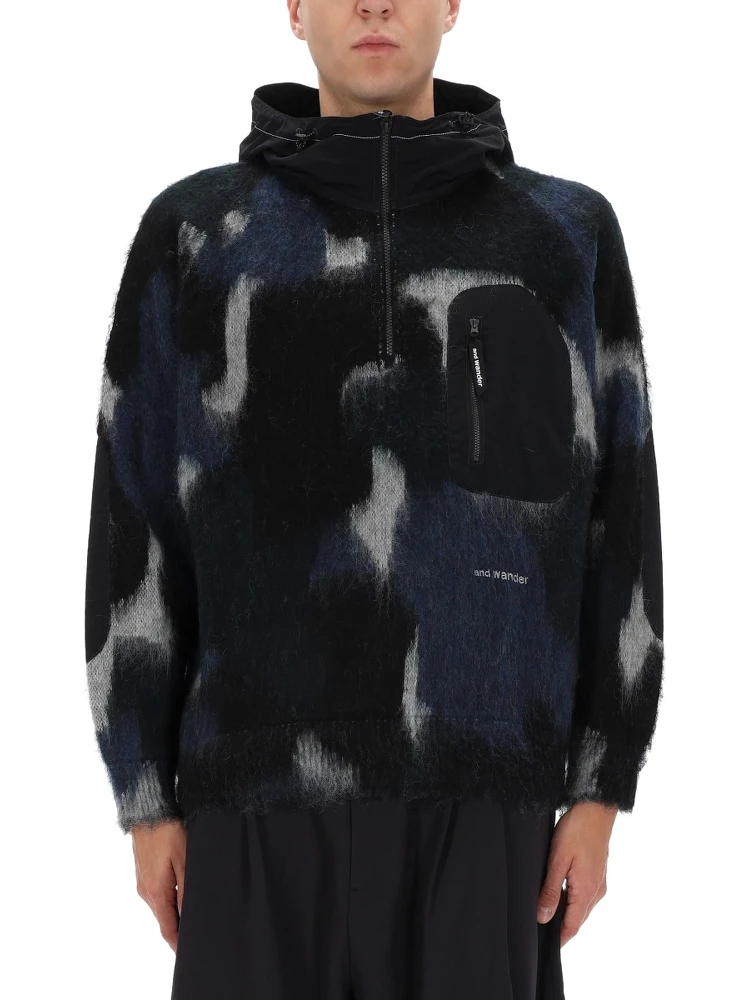 ZIPPER HOODED SWEATER