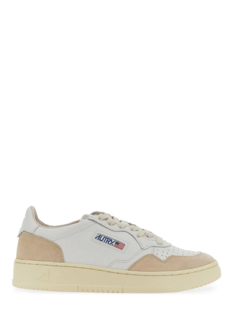 MEDALIST LOW SNEAKERS
