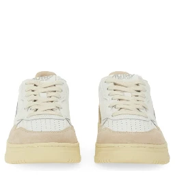 "MEDALIST LOW" SNEAKER