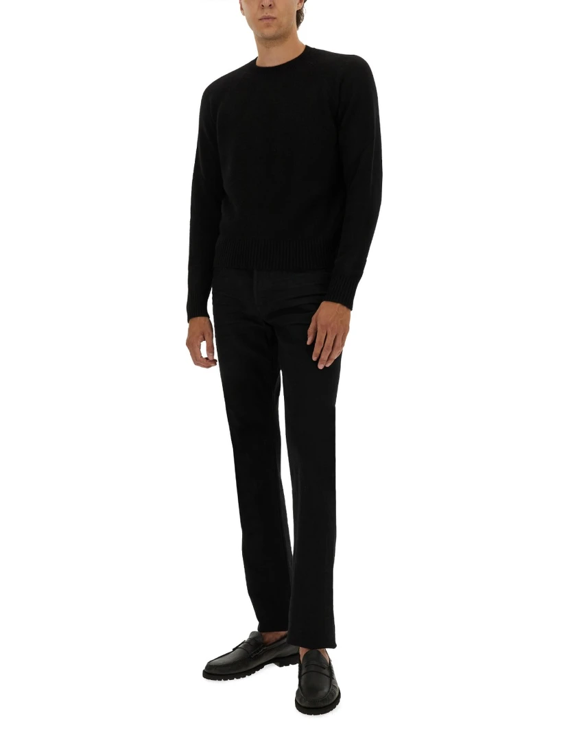 CASHMERE SWEATER