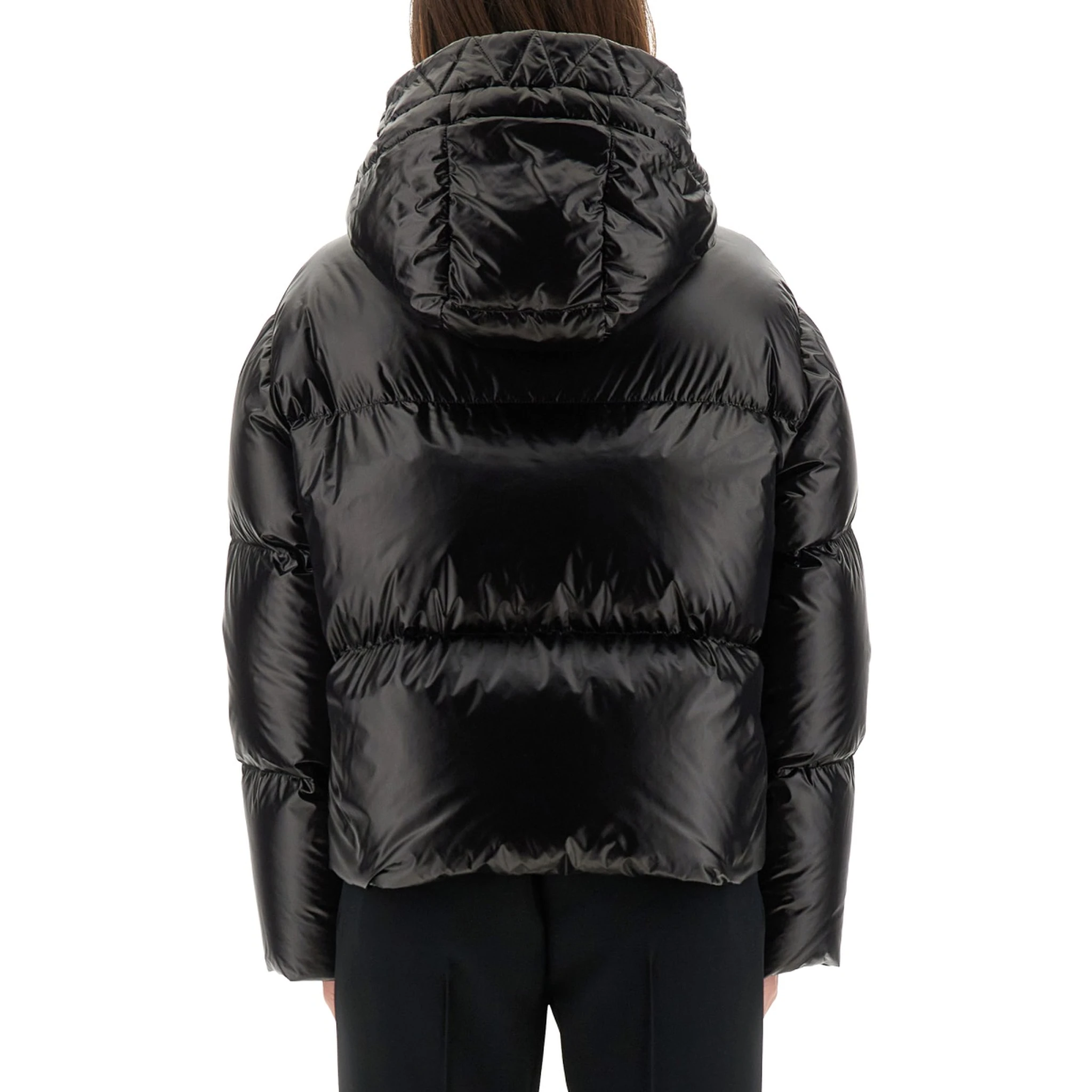 DOWN JACKET WITH HOOD