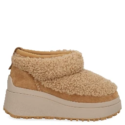 BOOT "OLYMPIA"