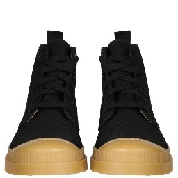 HIKING BOOT