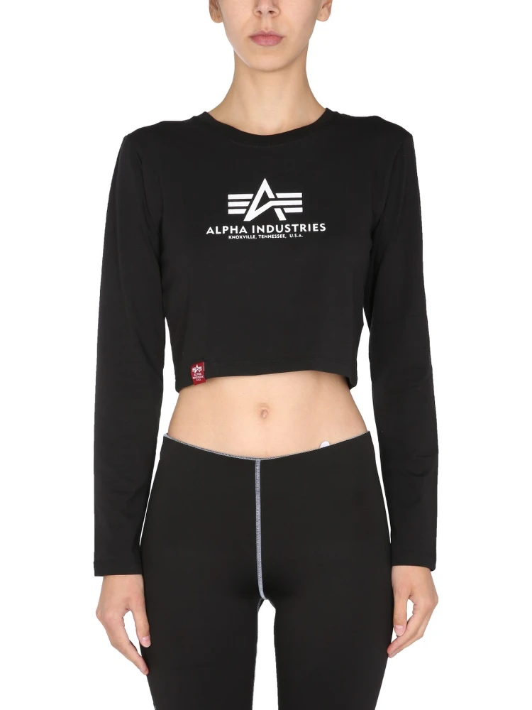 CROPPED FIT T-SHIRT