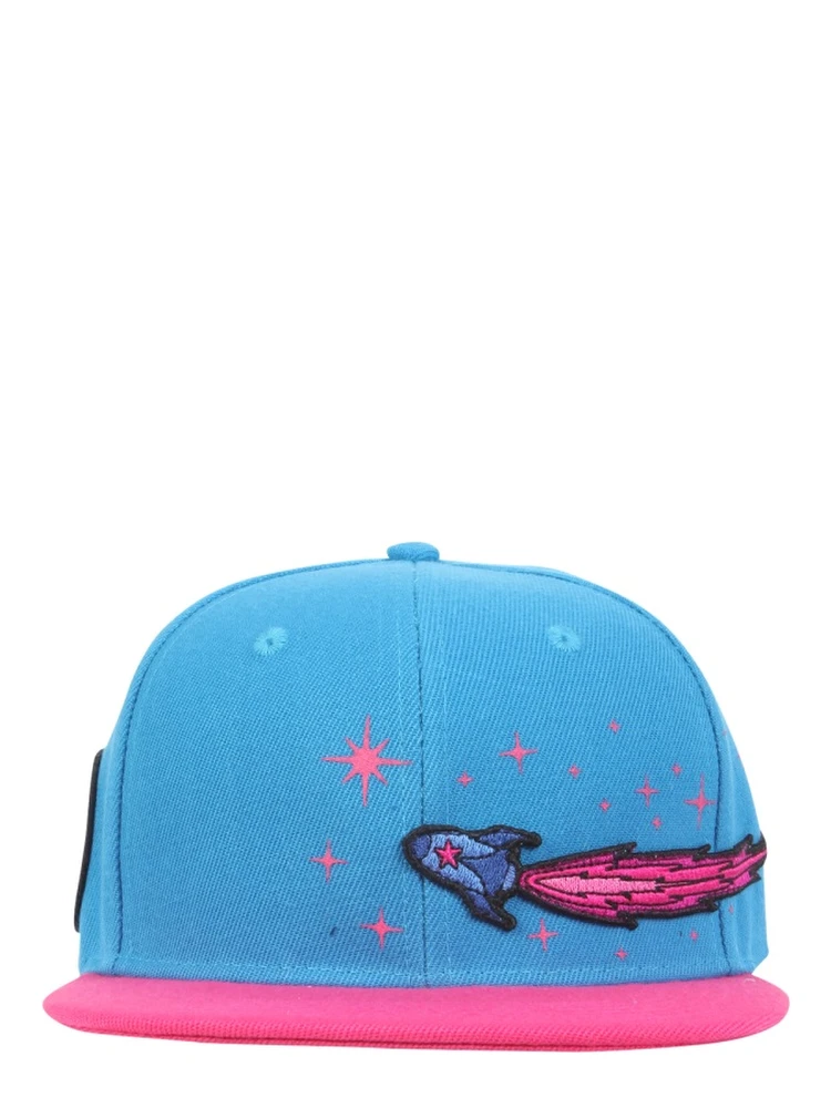 SNAPBACK HAT