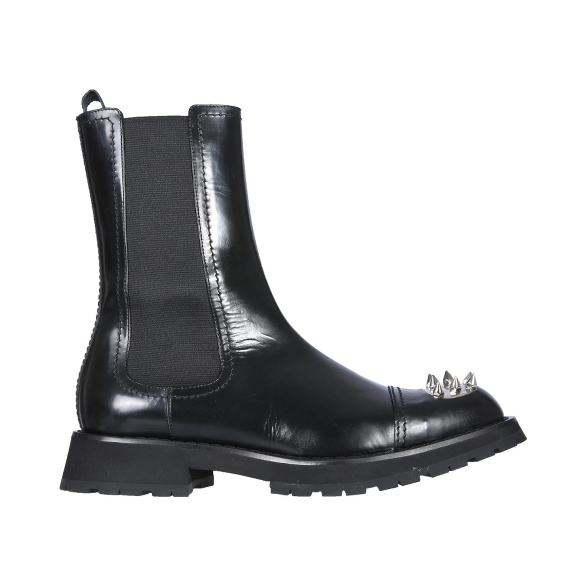 STUDDED BOOT