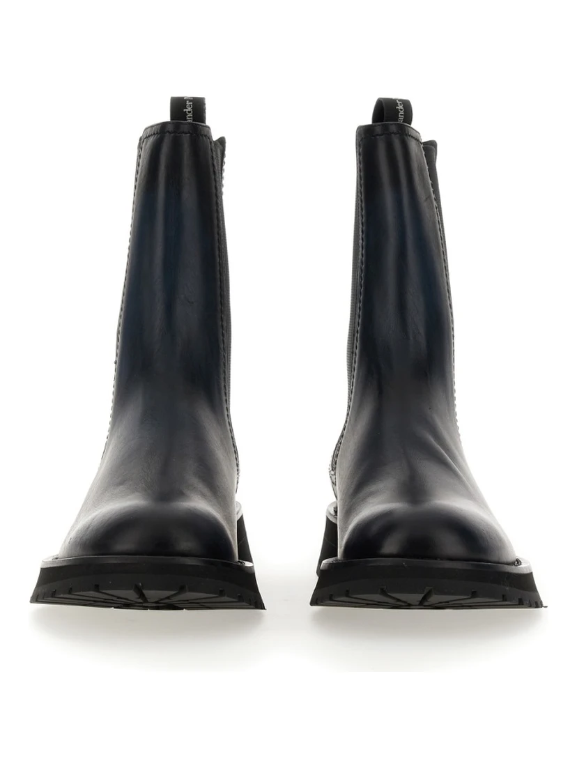 LEATHER BOOT