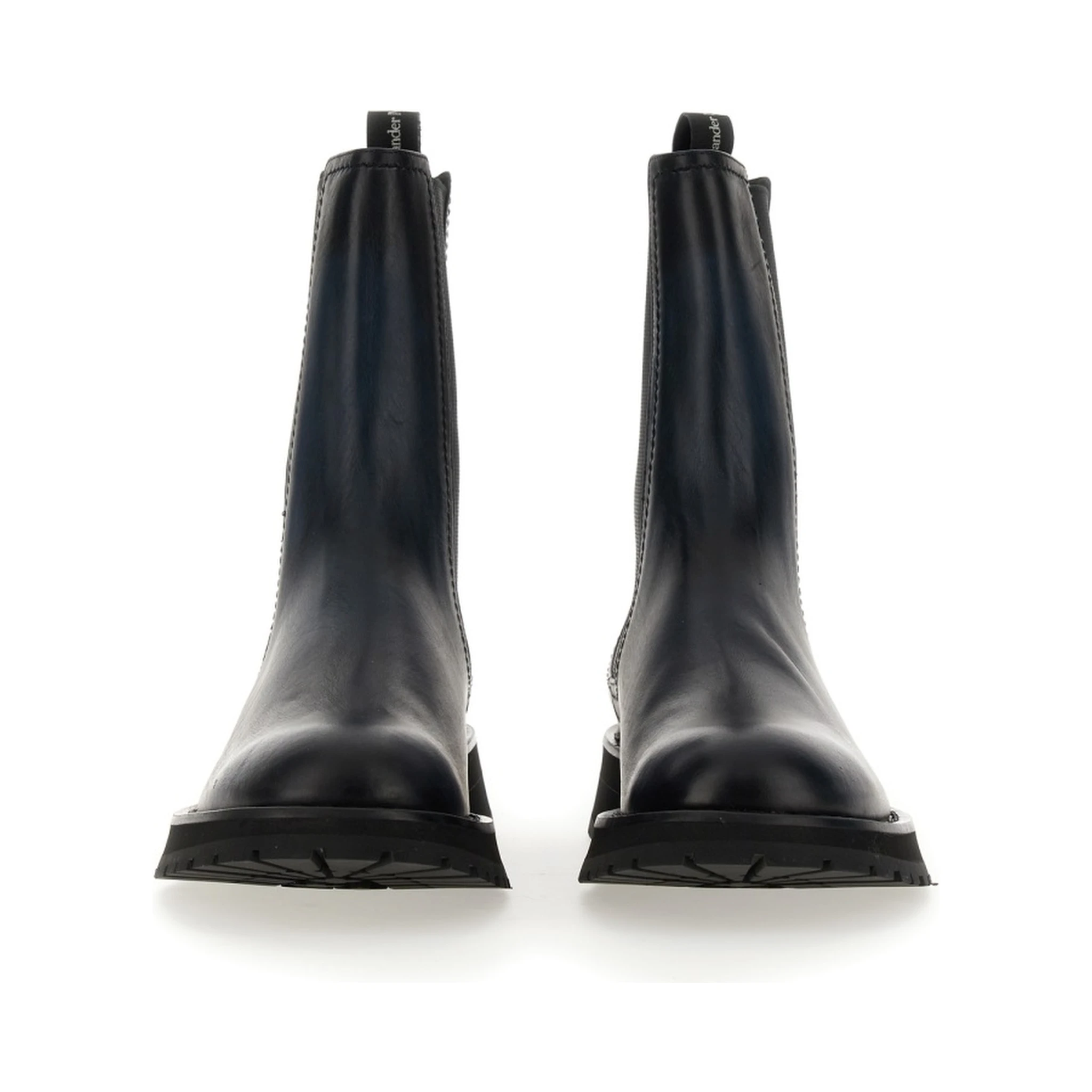 LEATHER BOOT