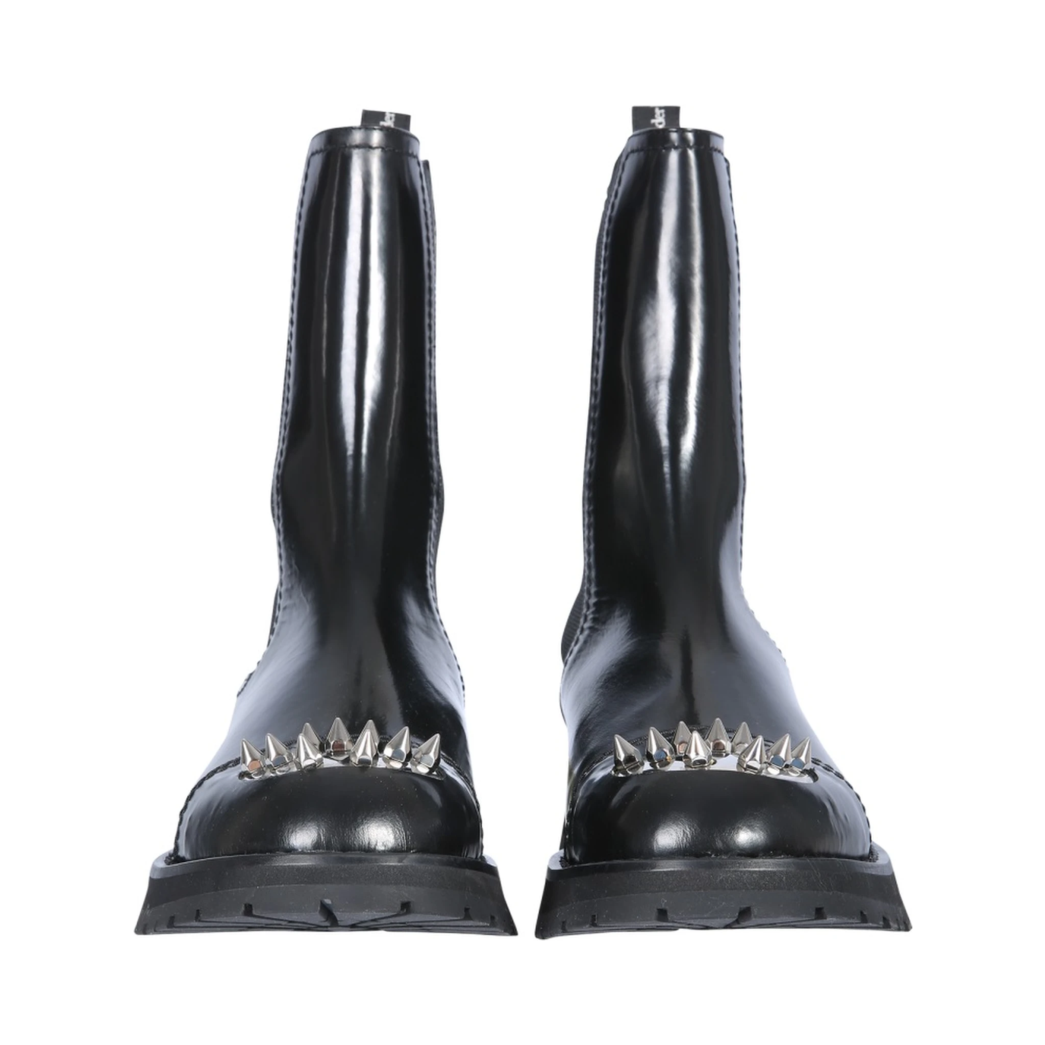STUDDED BOOT