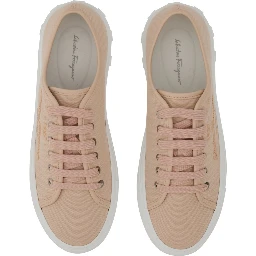 SNEAKER WITH LOGO