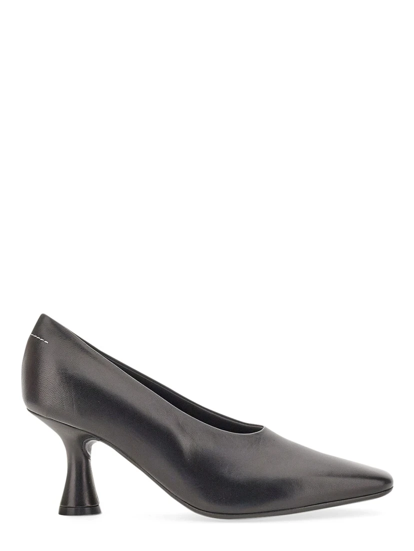 PUMP IN LEATHER