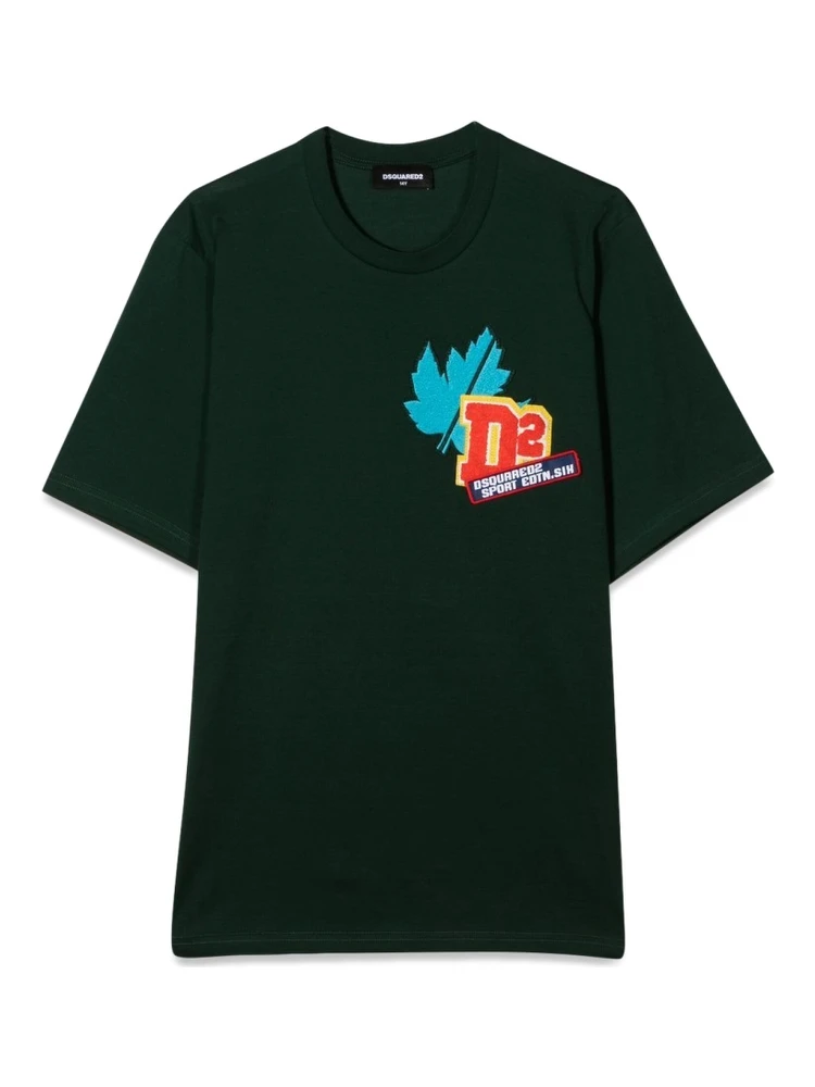 T-SHIRT WITH FRONT APPLIED PATCH
