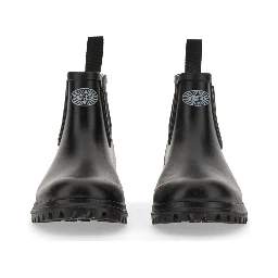 RUBBER BOOT