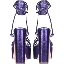MALENA SANDALWOOD