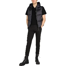 HOODED VEST