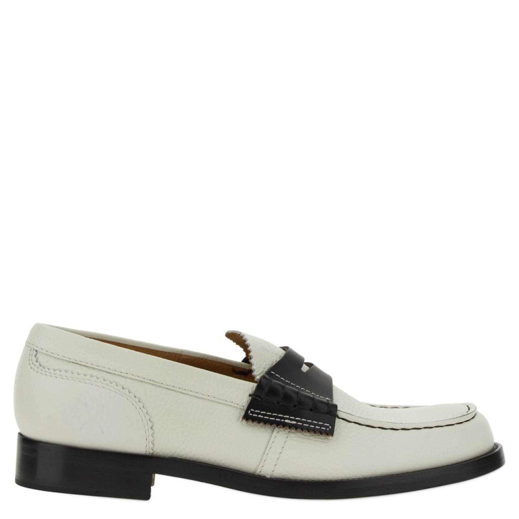 LEATHER LOAFER